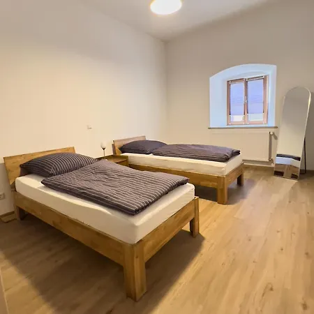 Apartment Zur Post 1 *